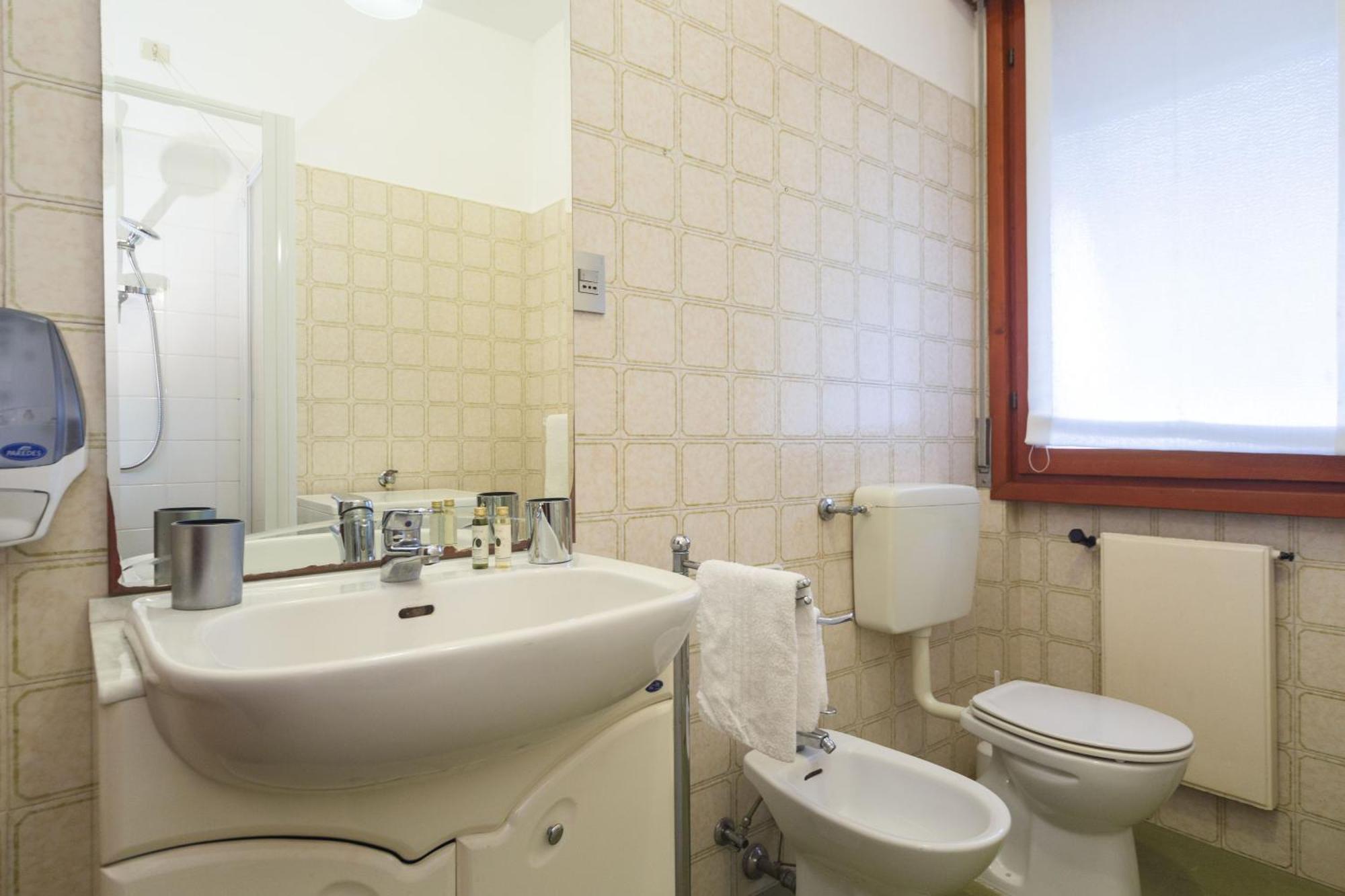 Appartement Casa Anna Sea View, Pool, Parking & Wifi à Rapallo Extérieur photo